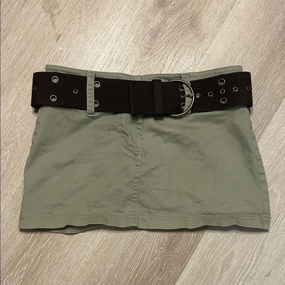 Vintage Copper Key Juniors Sage Mini Skirt w Brown Belt